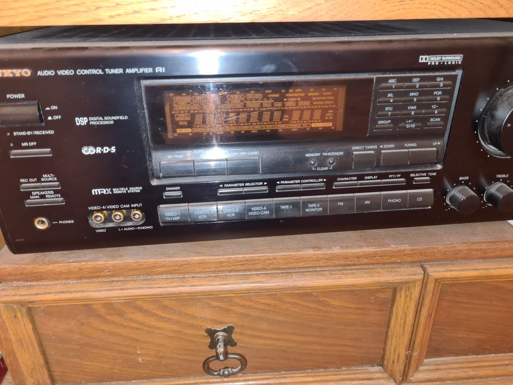 Sprzedam aplituner Onkyo