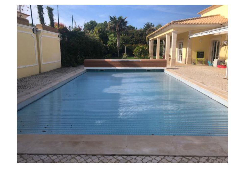 Piscina cobertura fabrica Mergulho Salgado Piscinas e Spas