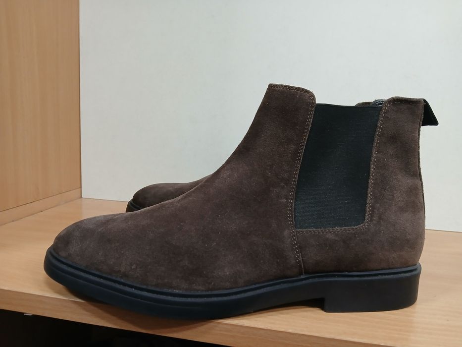 Челсі  44 р/29см Нові  шкіряні   чоботи