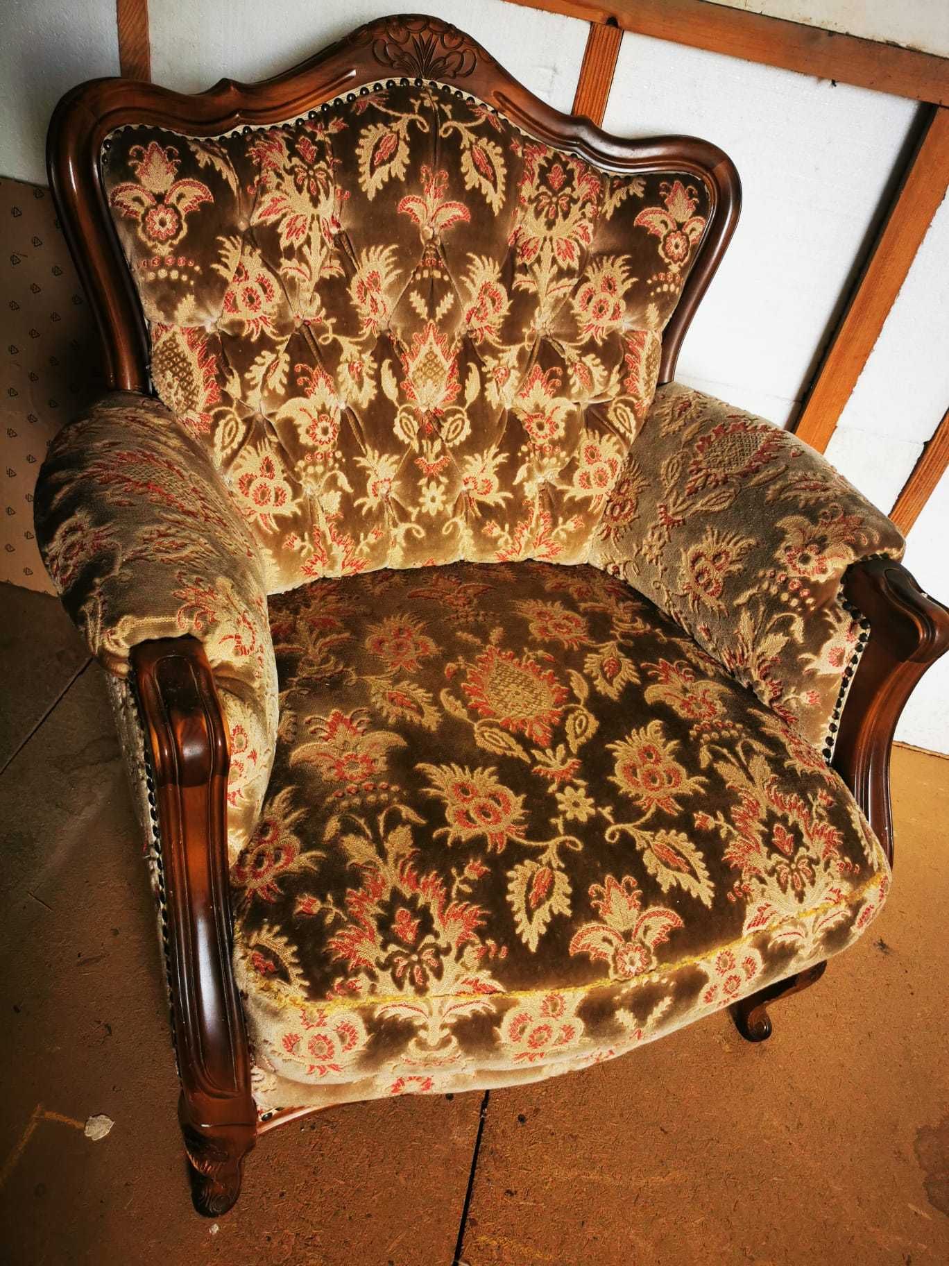 eleganckie piękne  meble do salonu, do biura, do gabinetu