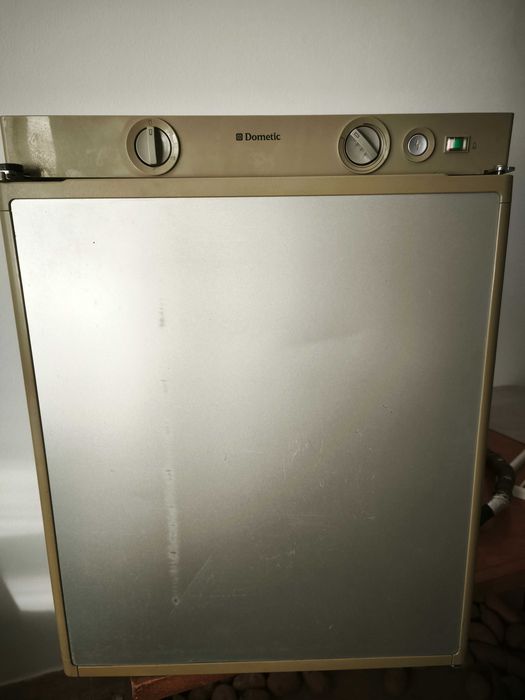 frigorifico trivalente Dometic RM 5310 para autocaravana/caravana