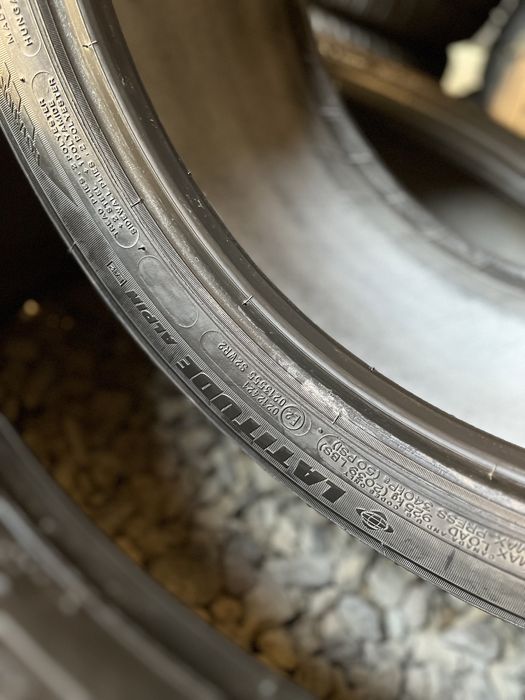 265/40 R21 2 шт. Michelin
