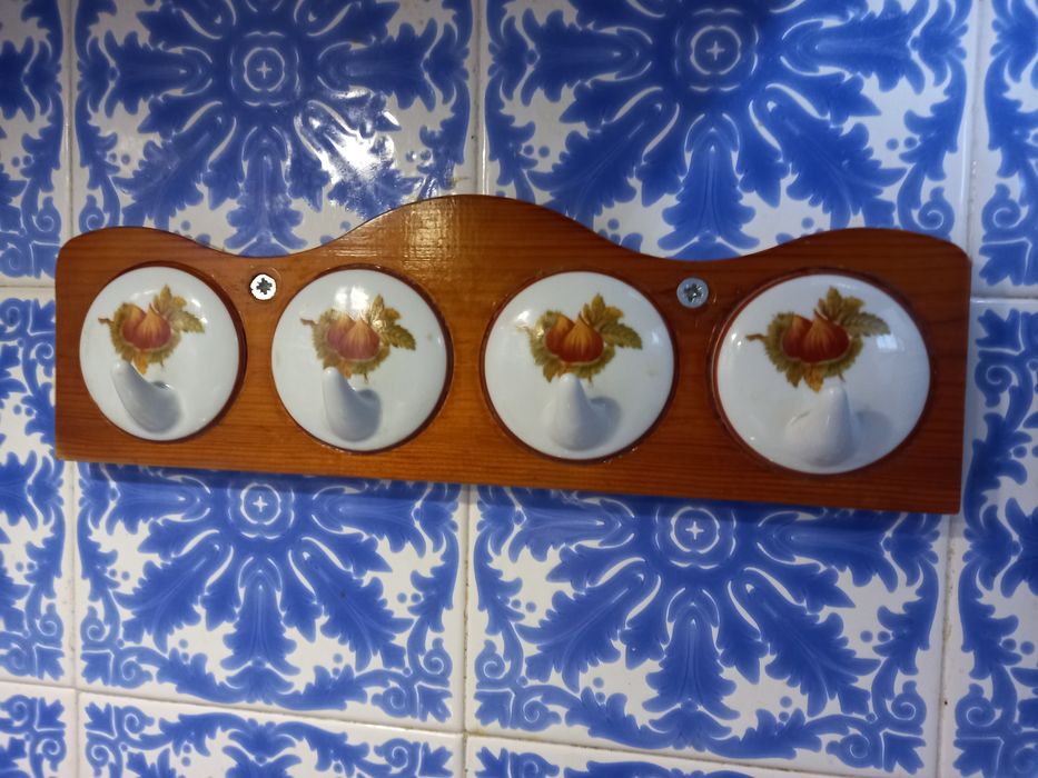 Conjunto de Cozinha Porcelanas Belver/Decoração Castanhas