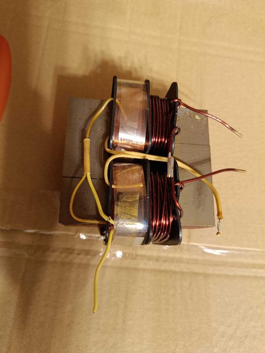 Transformator prostownika D.Zawiła  12V/15A