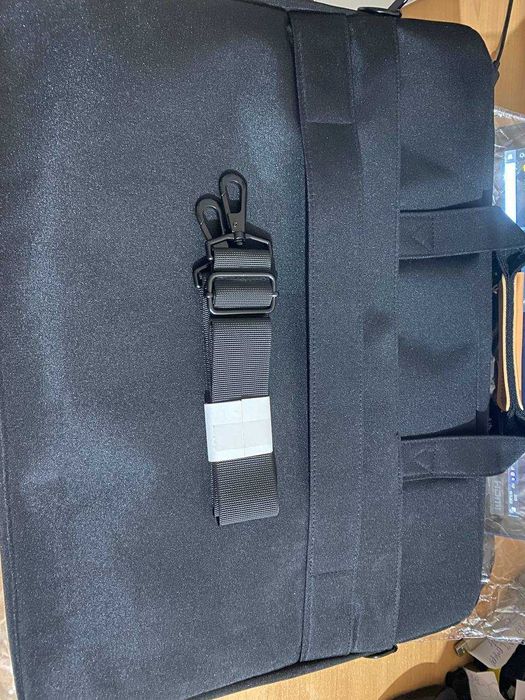 Сумка для ноутбука 17.3" дюйма, 3 зовнішні кишені, органайзер, чорна