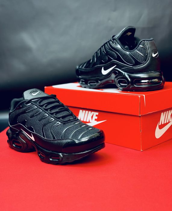 Кроссовки мужские черные Nike Tn 2025 Новинка кросівки Чоловічі Найк