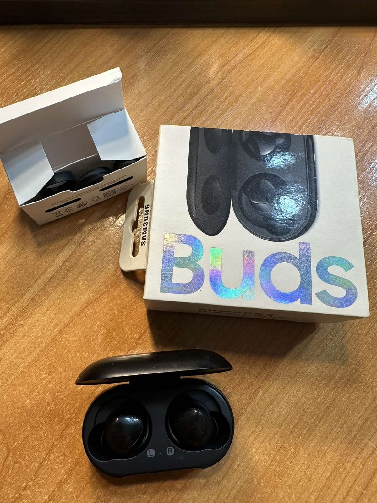 Samsung Galaxy Buds