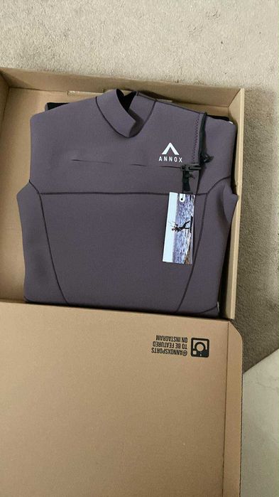 Fato Surf 5/4 novo - tamanho M