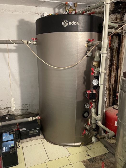 Бочка буферна обʼєм 800л