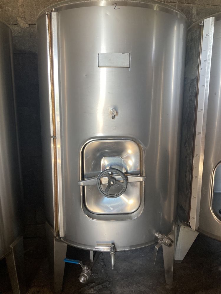 Cuba de inox para vinho