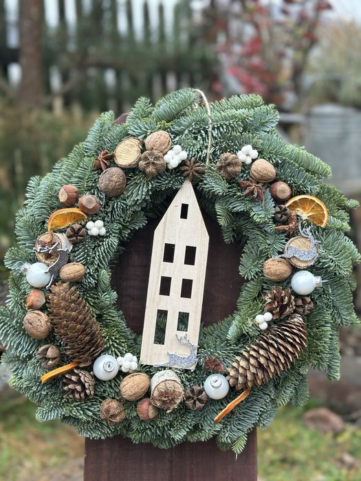 Wianek świąteczny bożonarodzeniowy z jodły nobilis 37 cm