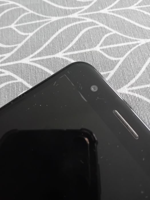 Telefon LG K11 używany