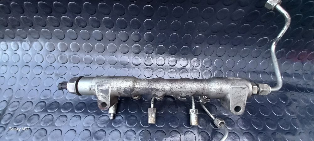 Продається Паливна рейка Opel Astra (J) 2009-2015 1.7cdti