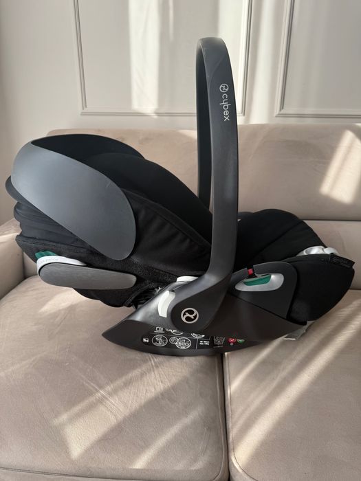 Fotelik cybex cloud z2+ i adaptery do wózka