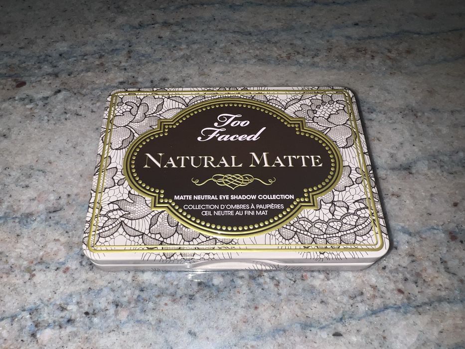 Matowa paleta cieni Natural Matte Too Faced nowa