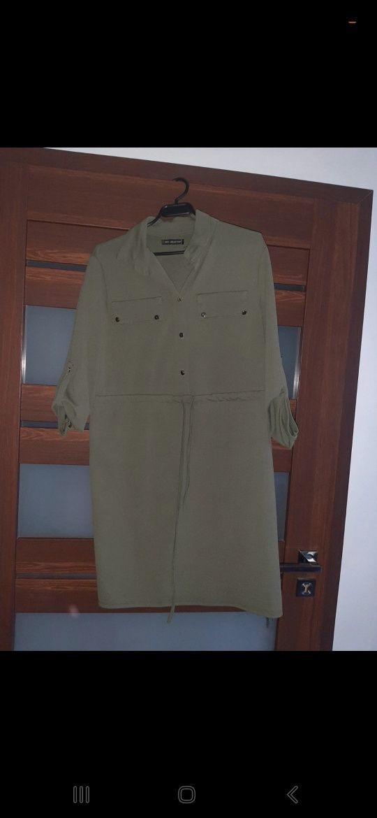 Sukienka zielona khaki