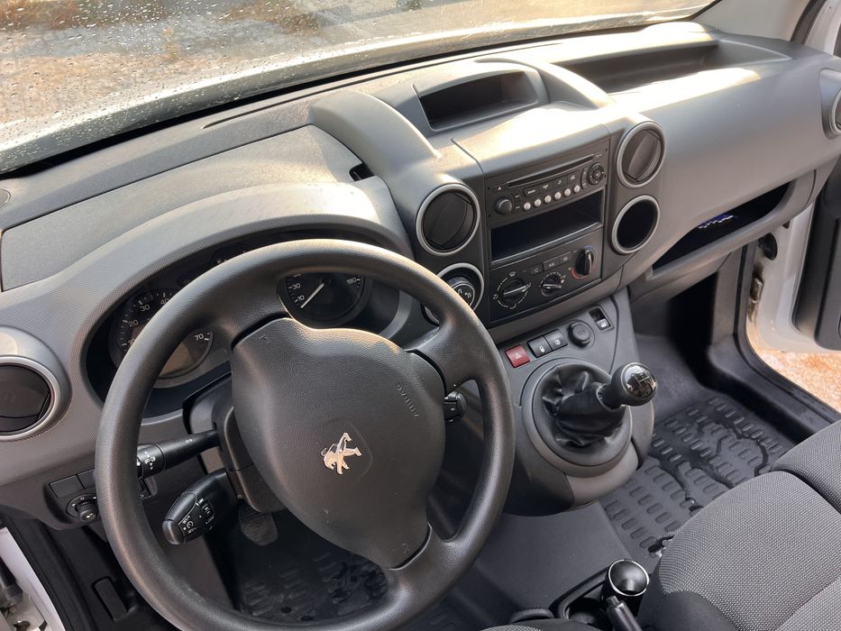 Peugeot Partner 1.6 HDI 3 Lugares