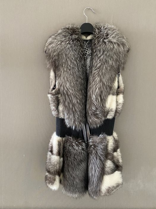 Жилет з натурального хутра норки