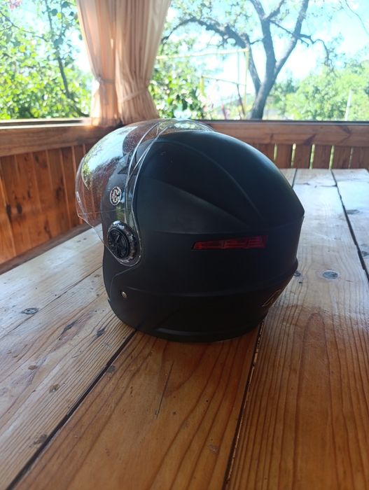 Продам шлем размер L