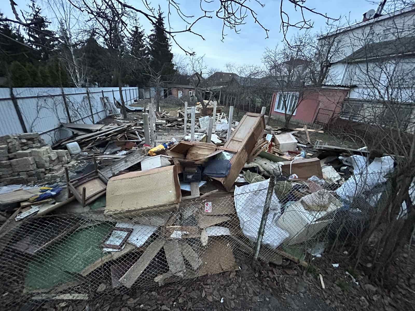 Вивіз сміття, з завантаженням