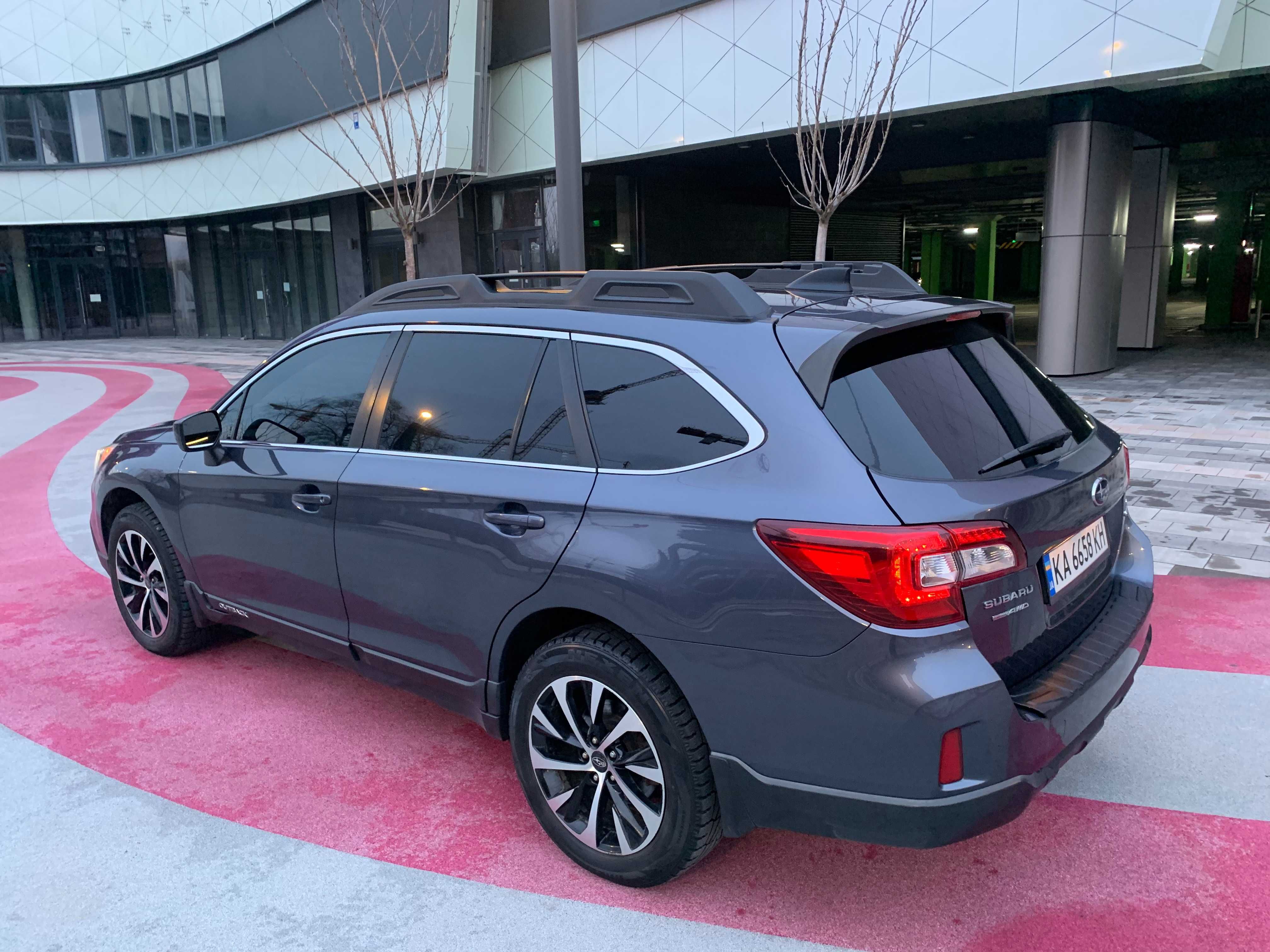 Subaru Outback 2015 AWD Premium