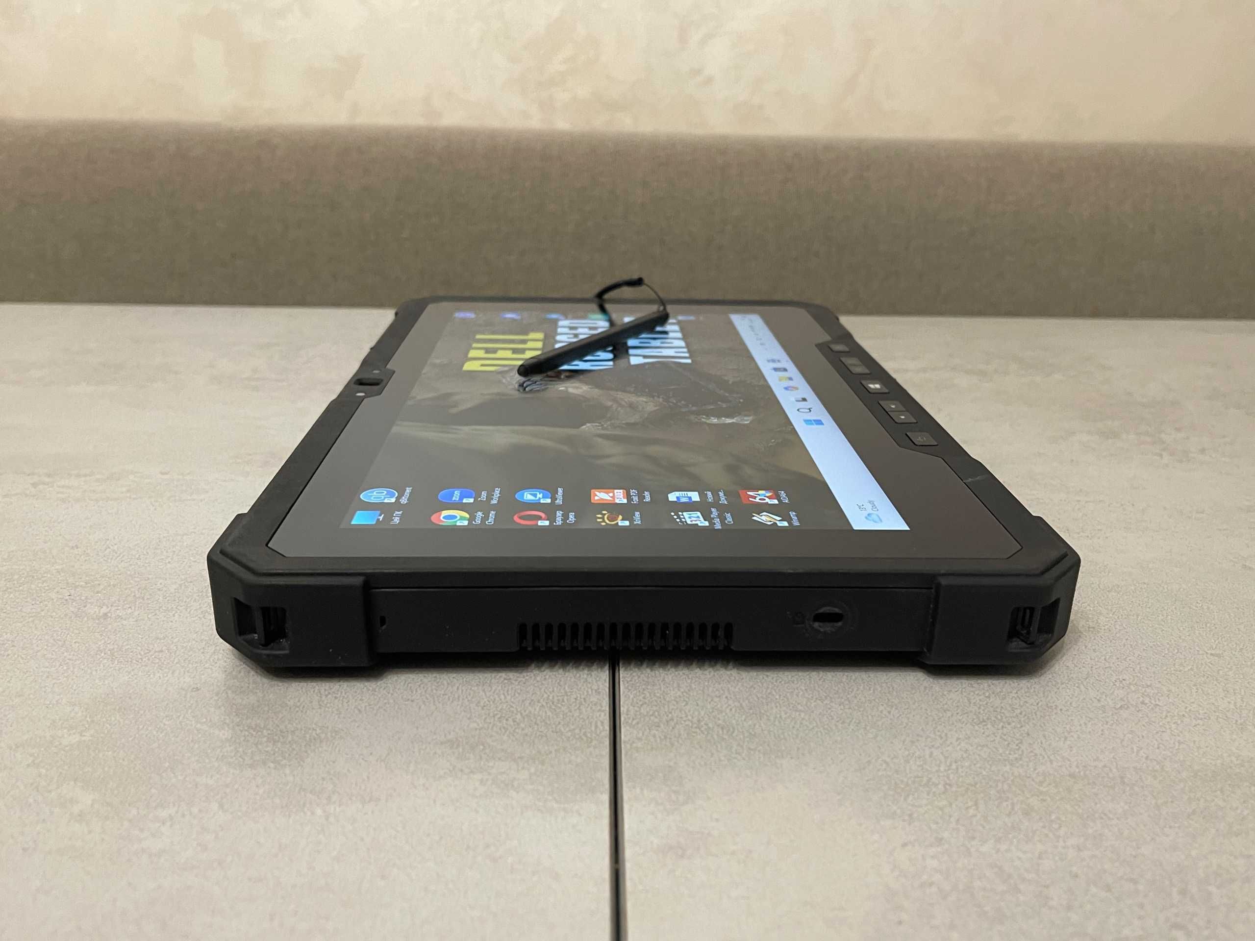 Захищений планшет Dell 7212 Rugged, 11.6" FHD, i5-7300U, 16GB, 256GB