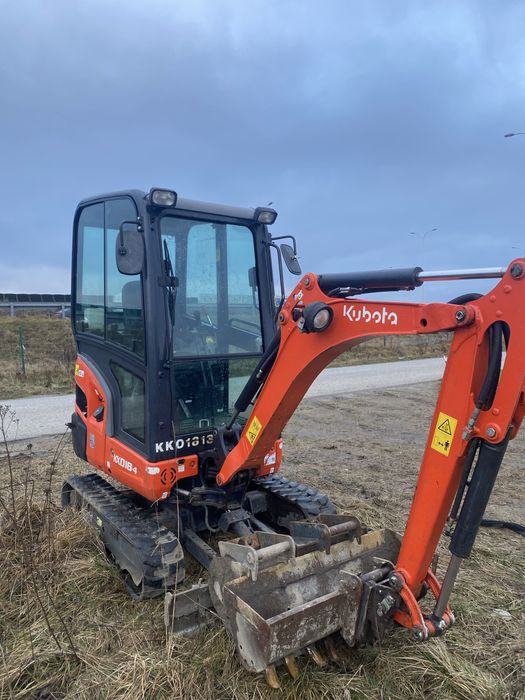 Usługi minikoparką – Warszawa i okolice,młotem