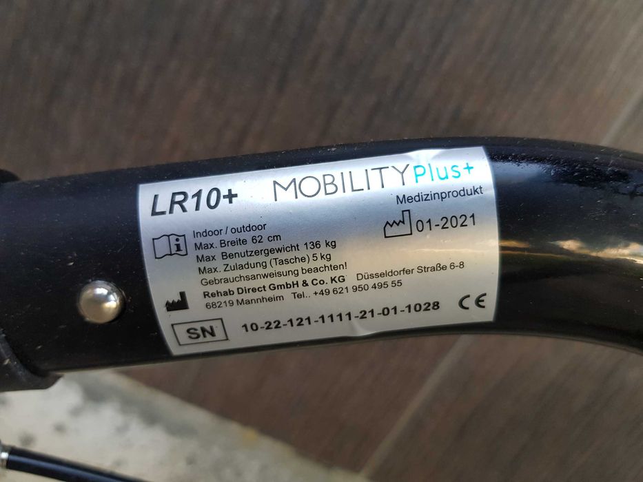 Chodzik składany dla seniora MOBILITY Plus+ LR10+