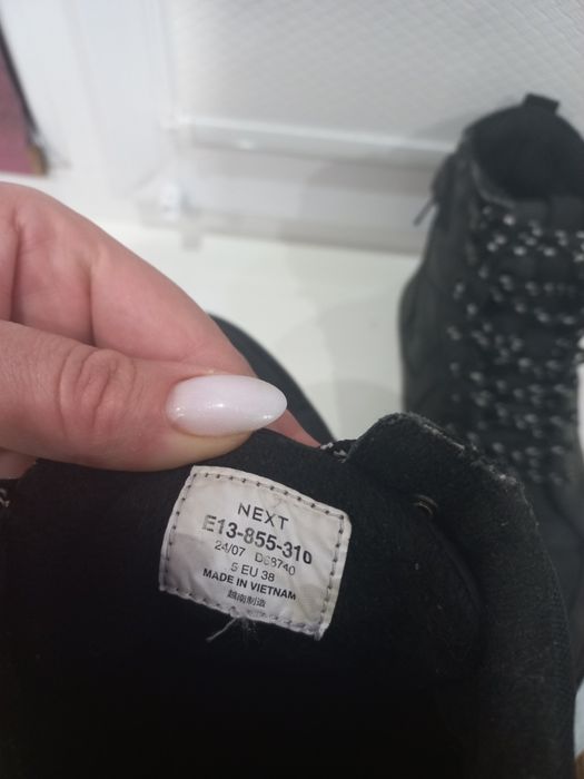 Взуття на підлітка 38 розмір NEXT