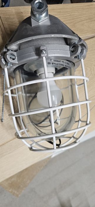 Lampa industrialna Wilkasy