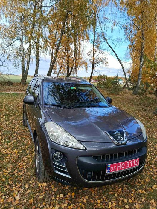 Peugeot 4007 2011 року