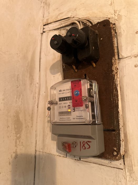 Без %%% Продаж будинку з землею в центрі с. Семиполки