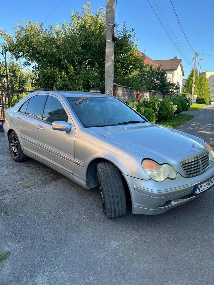 Mercedes benz c200 2.2 cdi