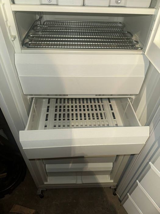 Морозильна камера