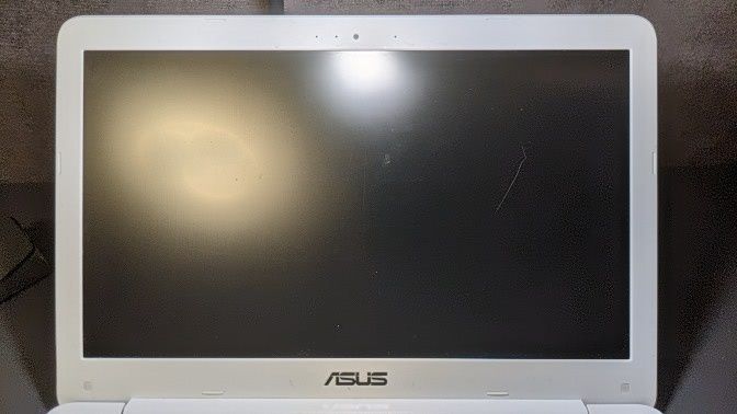 Ноутбук Asus Vivobook X556UQ-DM999D
