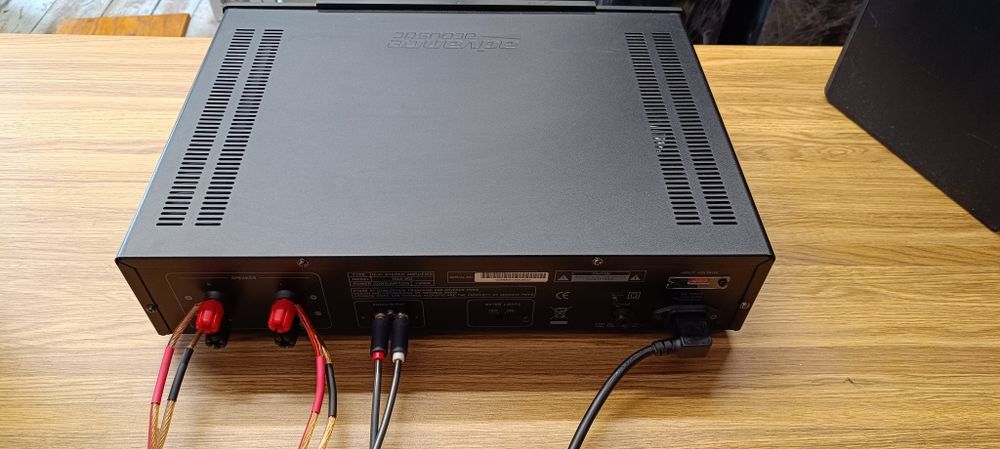 Усилитель Advance acoustic maa-402 (кінцевий підсилювач)