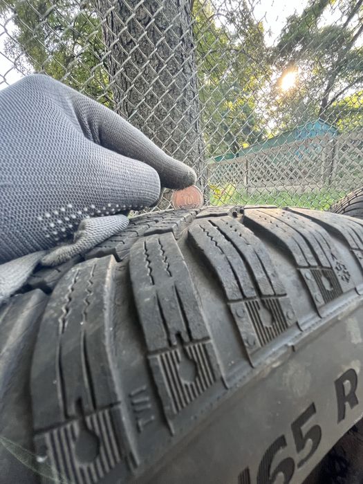 Комплект зимових шин з дисками  195/65 R15 5х108 R15…