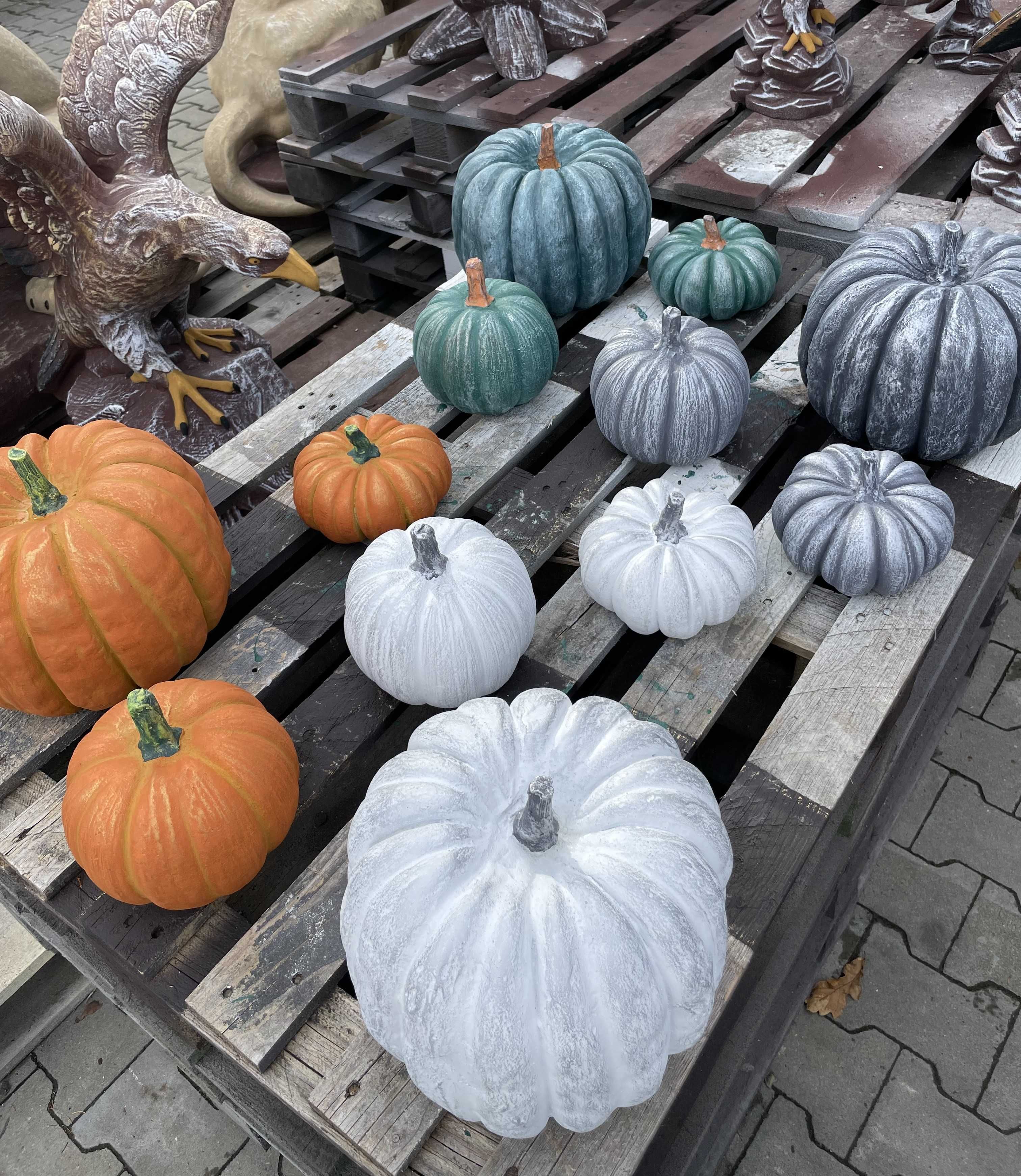 Figury betonowe dekoracyjne, dynia, ozdoby do ogrodu jesienne dynie