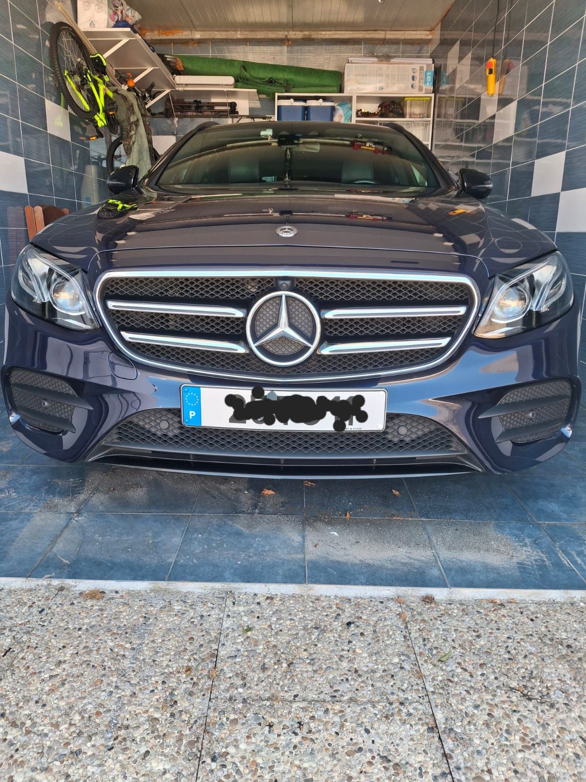 Mercedes E220 Amg com garantia de fabrica ate 2027/12