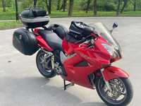 Honda VFR Honda VFR 800 2004r Czerwona kufry oryginalny przebieg