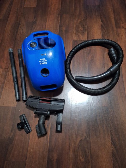 Продам рабочий пылесос Bosch