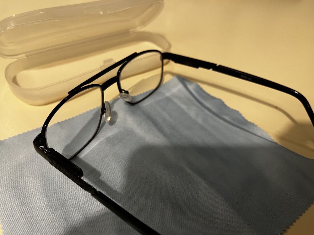 Okulary korekcyjne -0.75 UV oraz Blue Cut