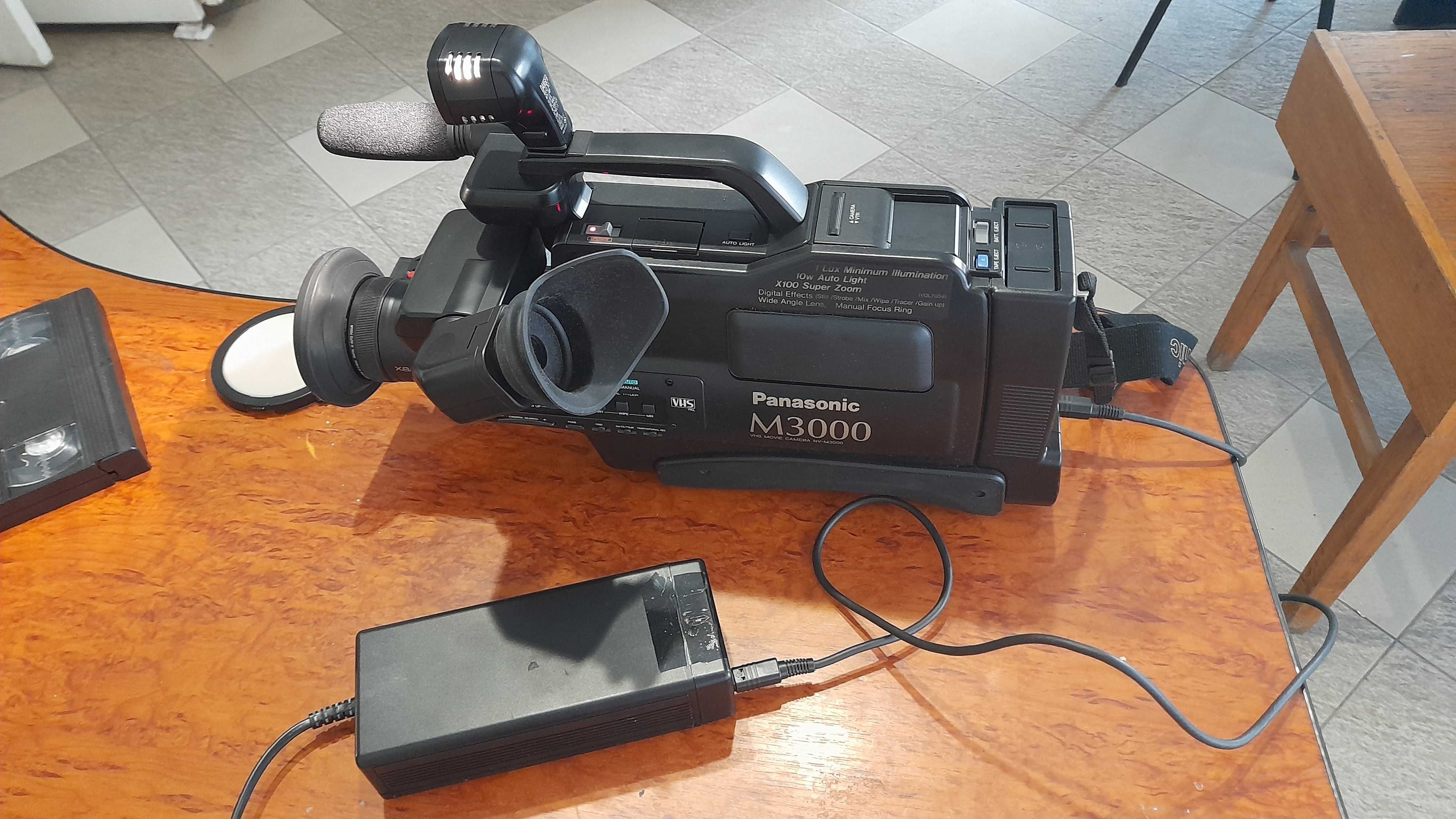 відеокамера панасонік 3000 (орігінал Японія)Пропонуйте свою ціну.
