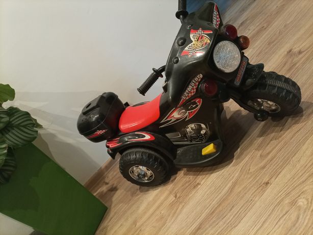 Motorek na akumulator dla dzieci