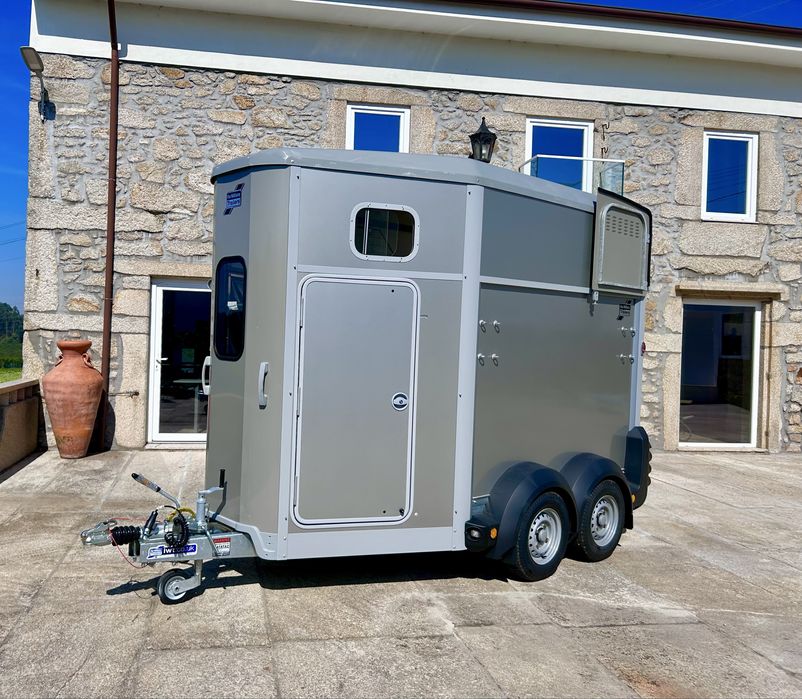 Reboque / Roulote / Atrelado Cavalos ( Ifor Williams HB506)