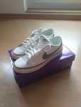 Nike cout legacy niskie białe r. 42