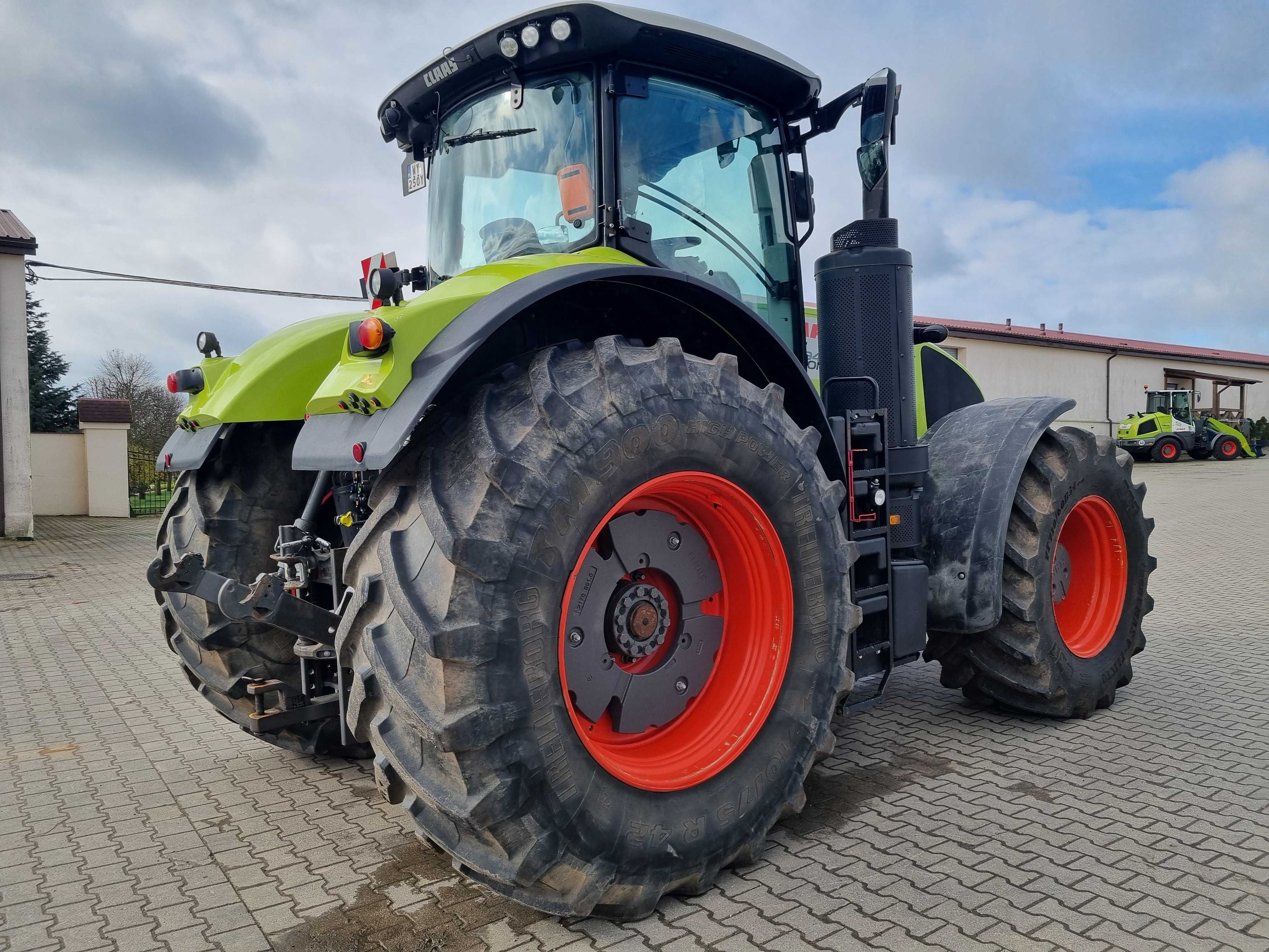 Ciągnik rolniczy CLAAS AXION 940 rok produkcji 2020