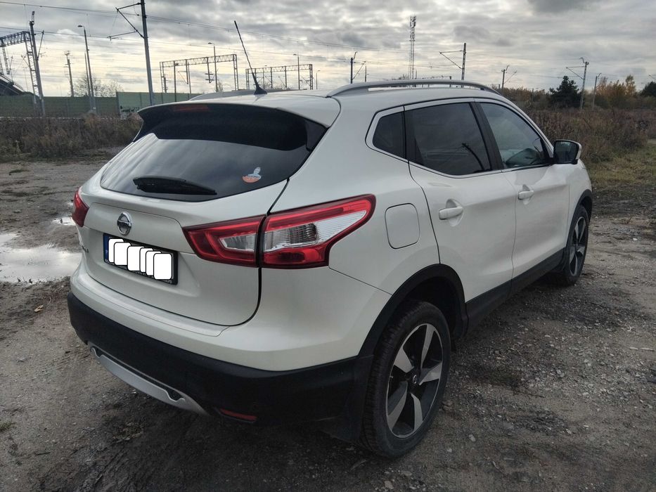 Nissan Qashqai panorama automat kamery 360 navi kamera cofania