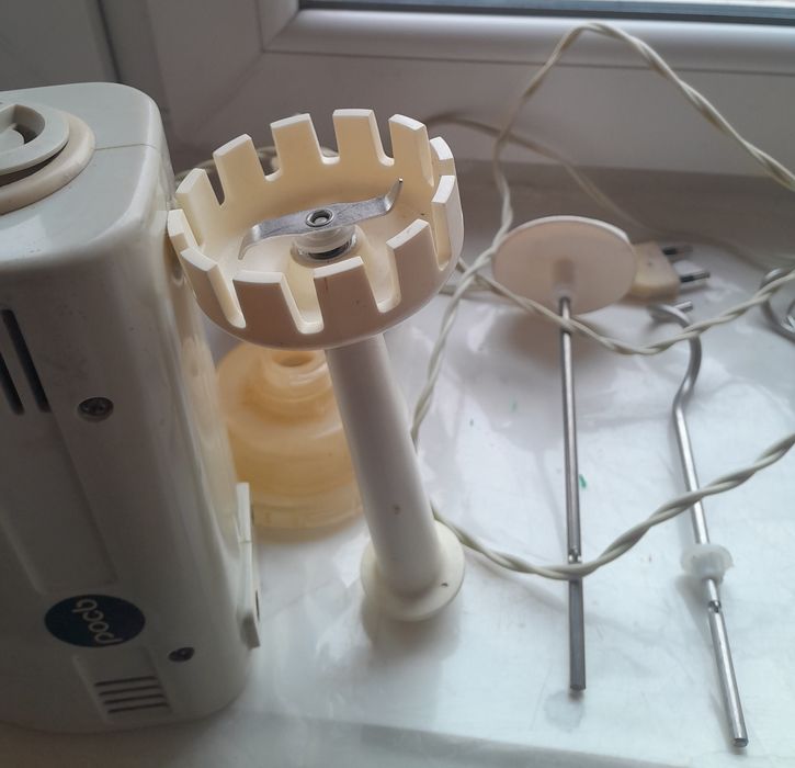 Міксер Рось в робочому стані