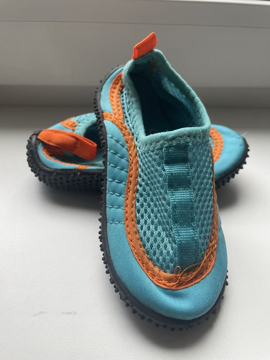 Тапки для басейна